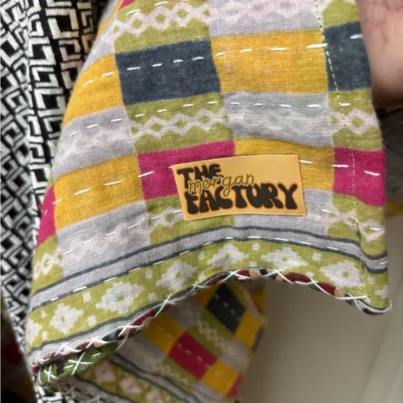 The Morgan Factory | Kantha Tunic Top - Picture 3 of 8